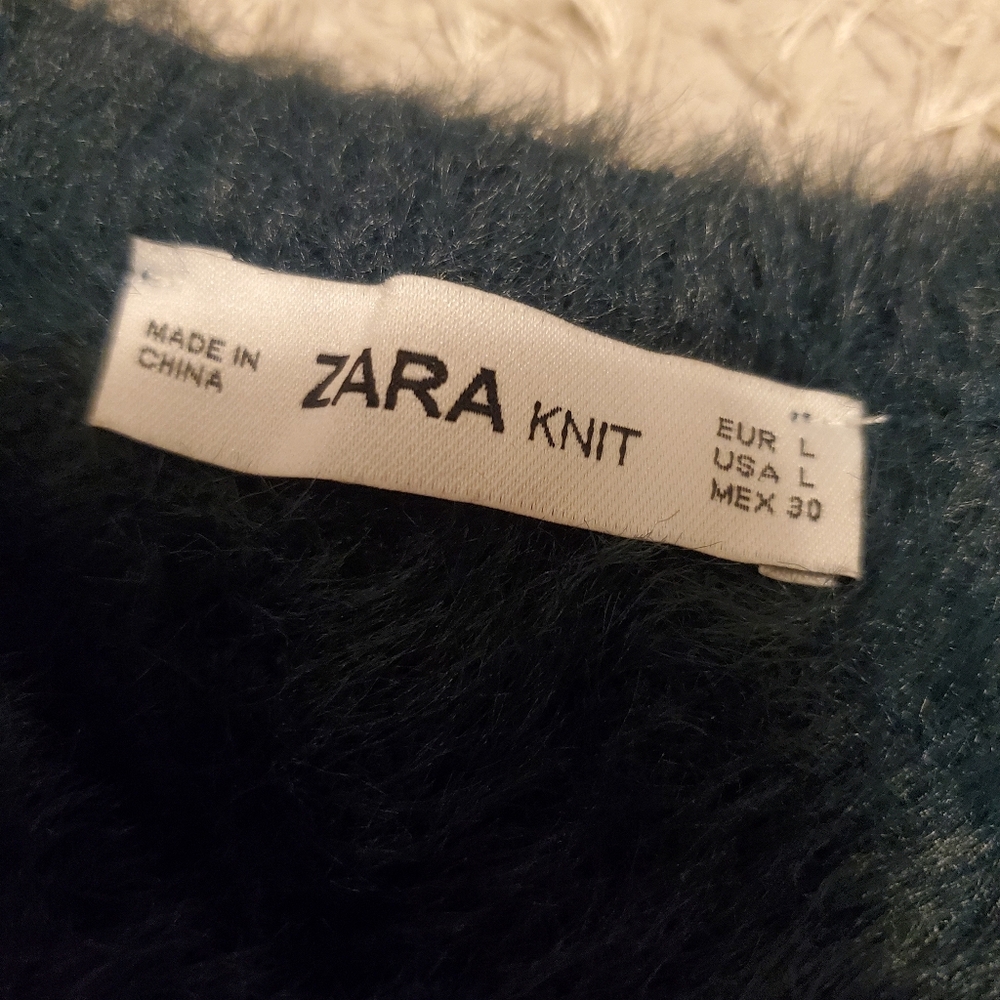 Zara Green Vegan Fur Cardigan Heart Jewel Buttons - Picture 4 of 8